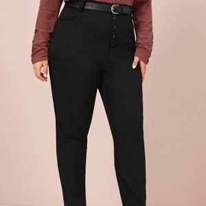 Button up solid tapered jeans